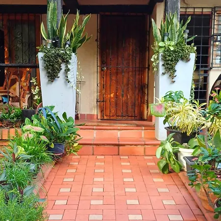 Habitación Con Baño Privado En El Corazón De Manga * Cartagena