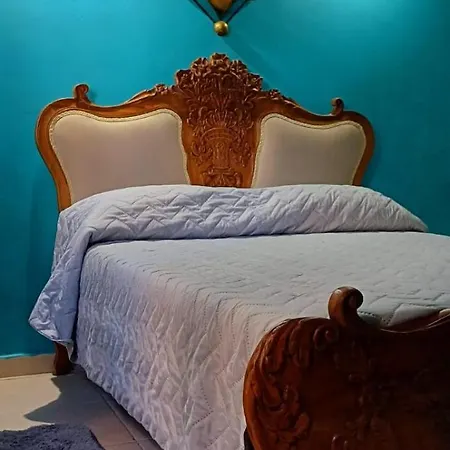 Con Bano Privado En El Corazon De Manga Homestay Cartagena