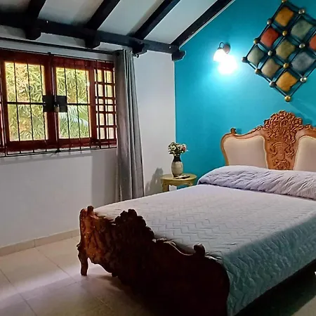 Con Bano Privado En El Corazon De Manga * Cartagena